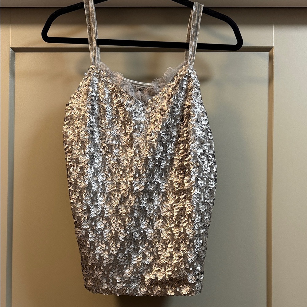 Cupio Sequin Top